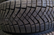 Pirelli Winter Ice Zero FR 