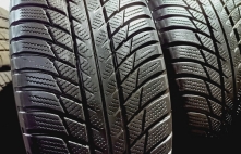 Bridgestone Blizzak LM-001 RFT 95H