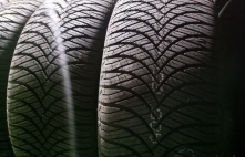 Trazano All Season Elite Z-401 94W