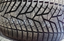 Yokohama BLUEARTH WINTER V905  