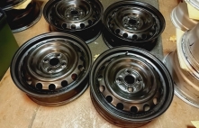 Toyota tērauda diski(ka jauni) 