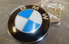 BMW Pārsega / bagažnieka emblema 74mm 